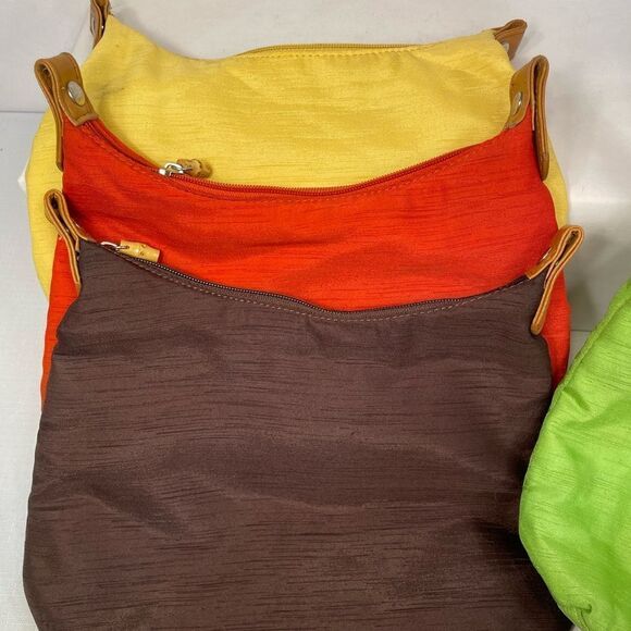 VINTAGE 4 in One INTERCHANGEABLE BAMBOO HANDLE HANDBAG - Picture 3 of 8